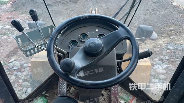 驾驶室工作台（整机外观及大件）