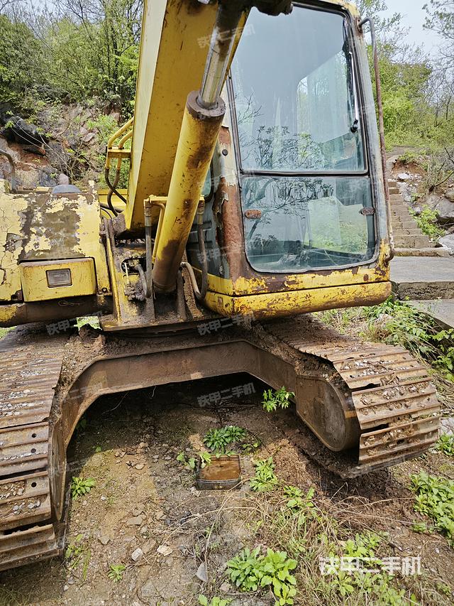 驾驶室整体（整机外观）