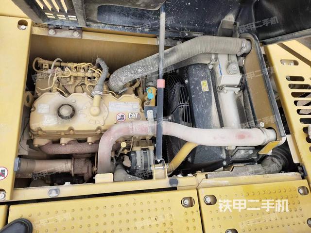 发动机整体俯视（整机外观）