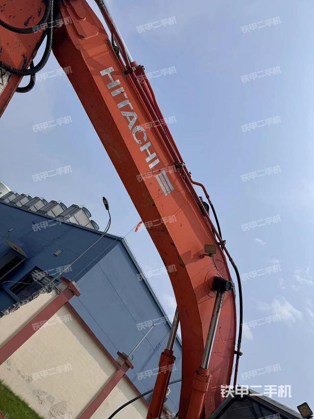 大臂整体 右侧（工作和回转装置）