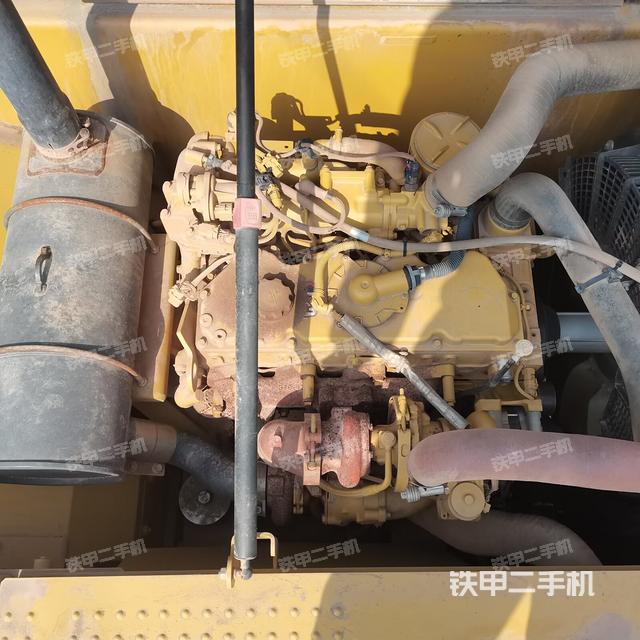 发动机整体俯视（整机外观）