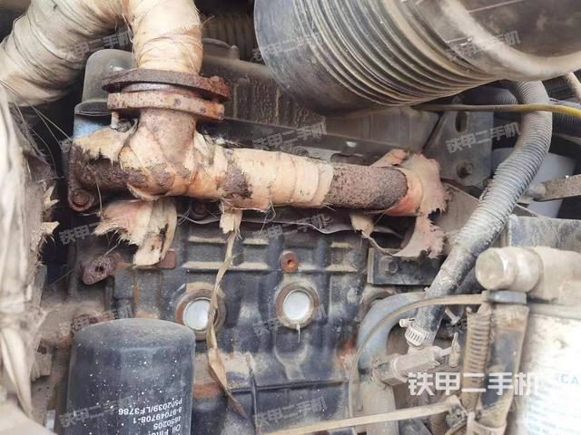 发动机整体俯视（整机外观）