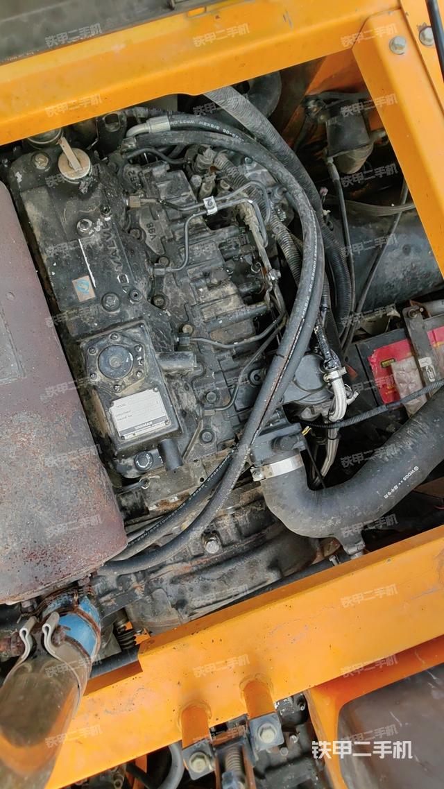 发动机整体俯视（整机外观）