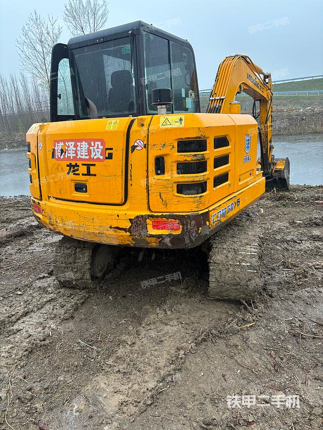 整机右后45°（整机外观）