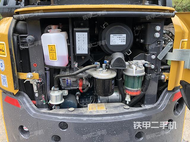 发动机整体俯视（整机外观）