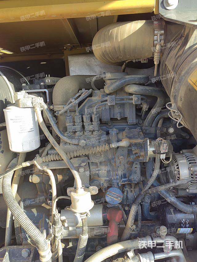 发动机整体俯视（整机外观）