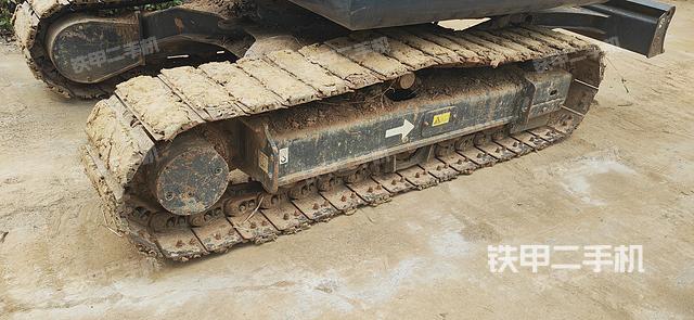 单侧履带整体（整机外观）