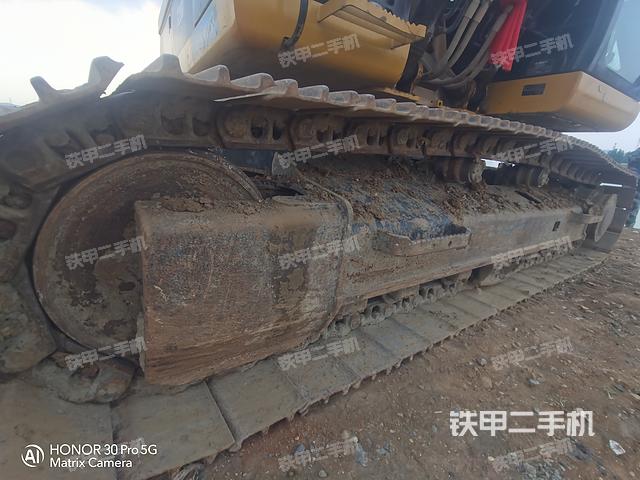 单侧履带整体（整机外观）