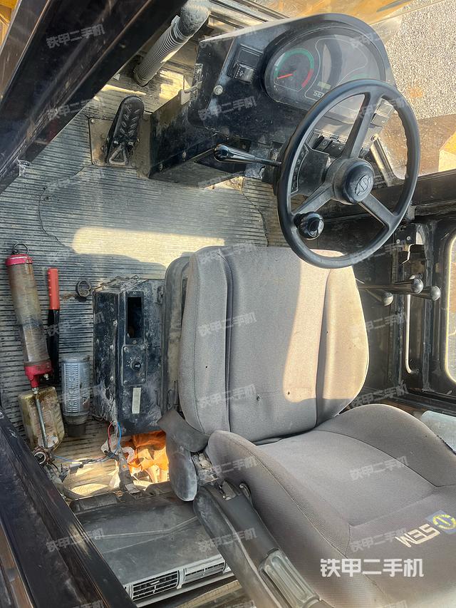 驾驶室工作台（整机外观及大件）