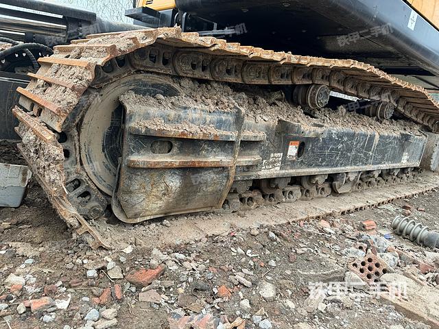 单侧履带整体（整机外观）