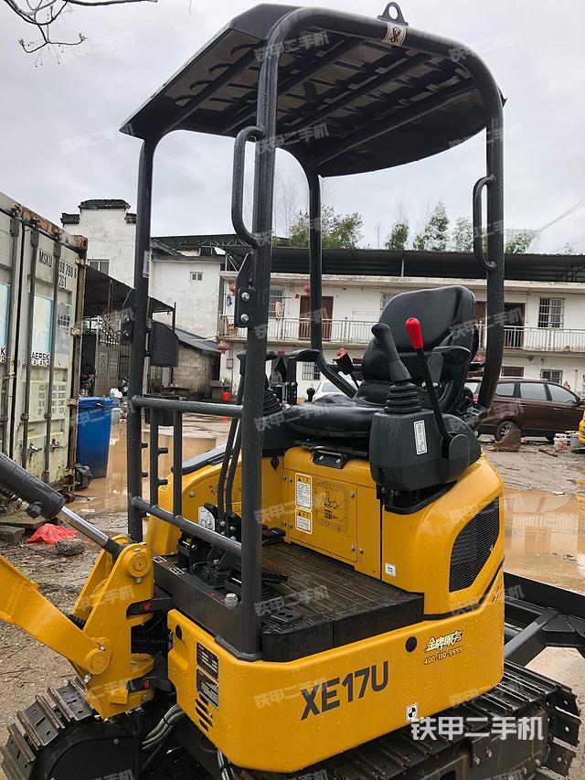 驾驶室整体（整机外观）