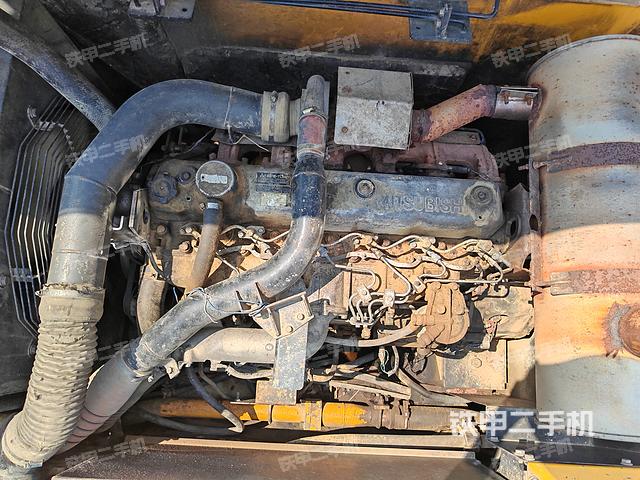 发动机整体俯视（整机外观）