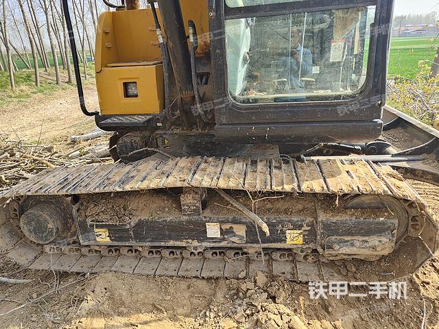 单侧履带整体（整机外观）