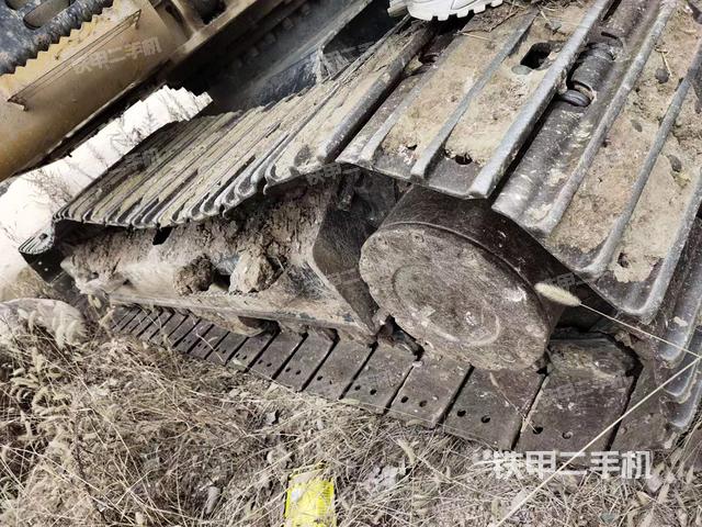 单侧履带整体（整机外观）