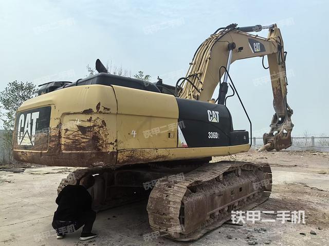 整机右后45°（整机外观）