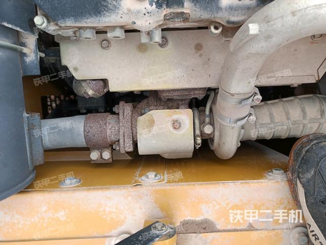 增压器特写（上车部件）