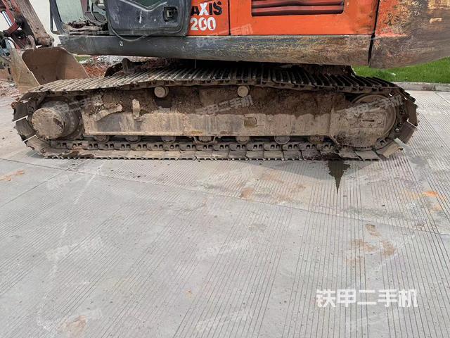 右侧履带整体（行走机构）