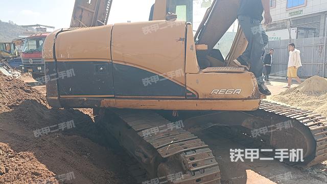 整机右后45°（整机外观）