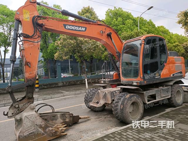 斗山DX150WE-9CN挖掘机