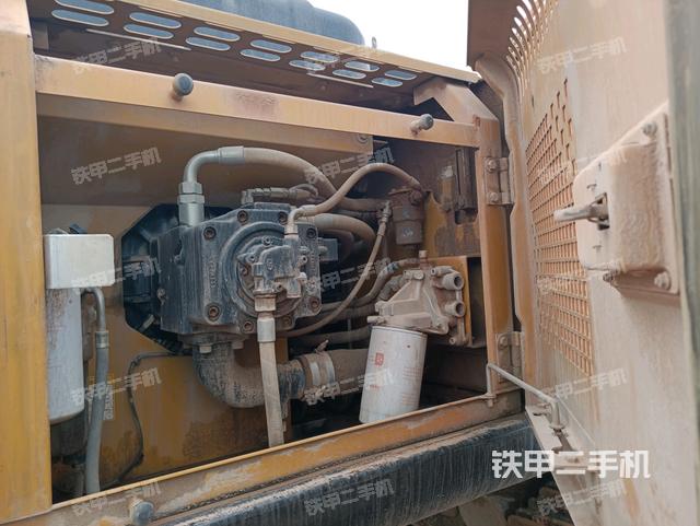 液压泵室（大件舱室）