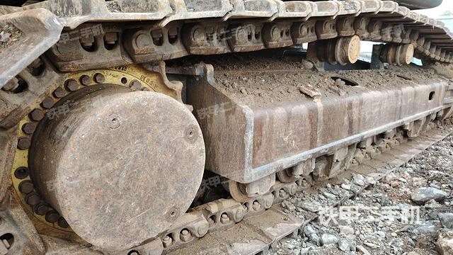 单侧履带整体（整机外观）