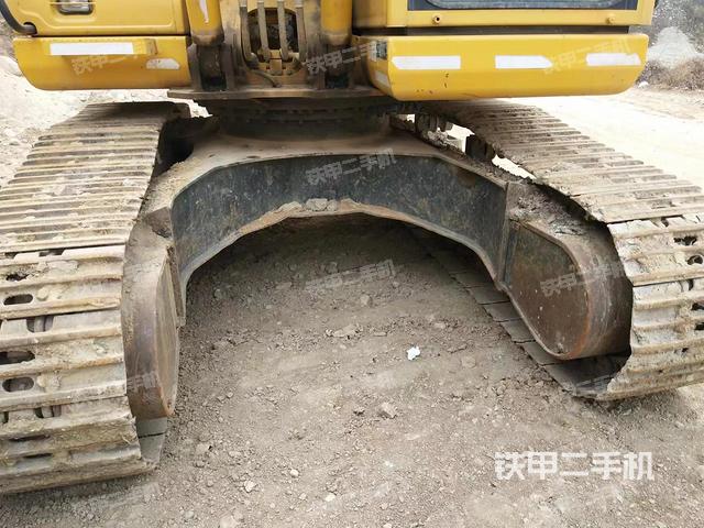 单侧履带整体（整机外观）