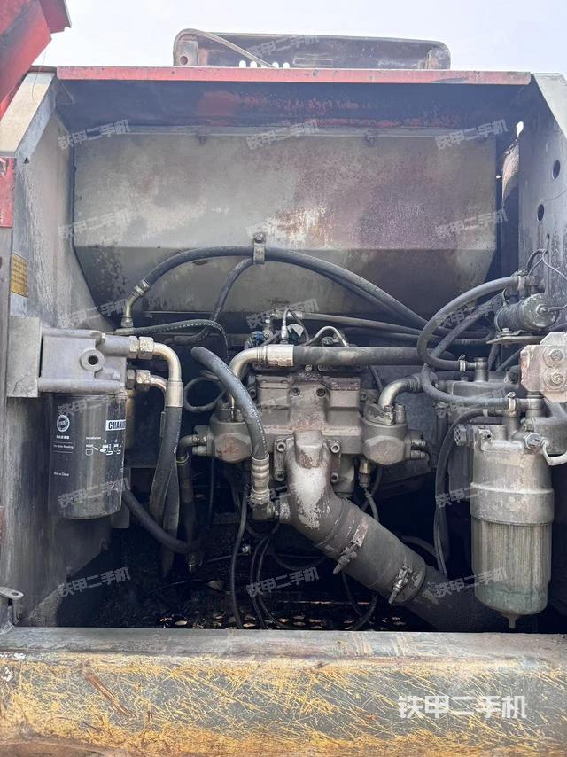 液压泵室（大件舱室）