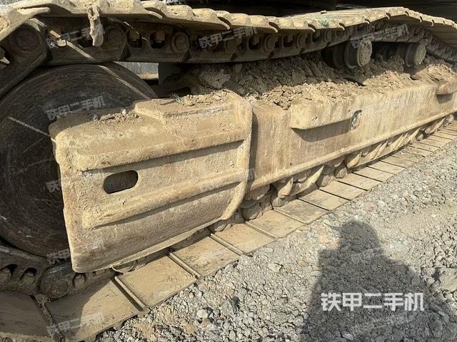 单侧履带整体（整机外观）