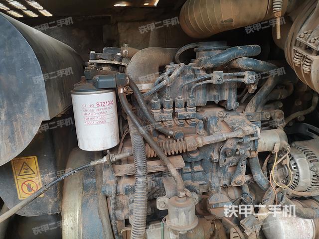 发动机整体俯视（整机外观）