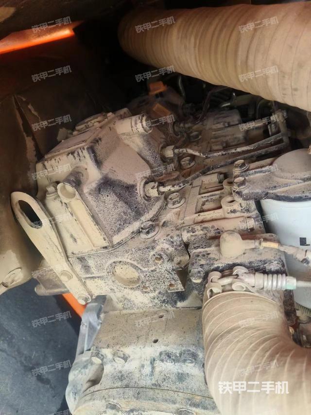 发动机整体俯视（整机外观）