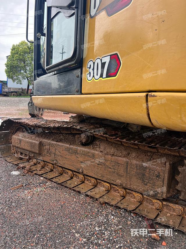 单侧履带整体（整机外观）