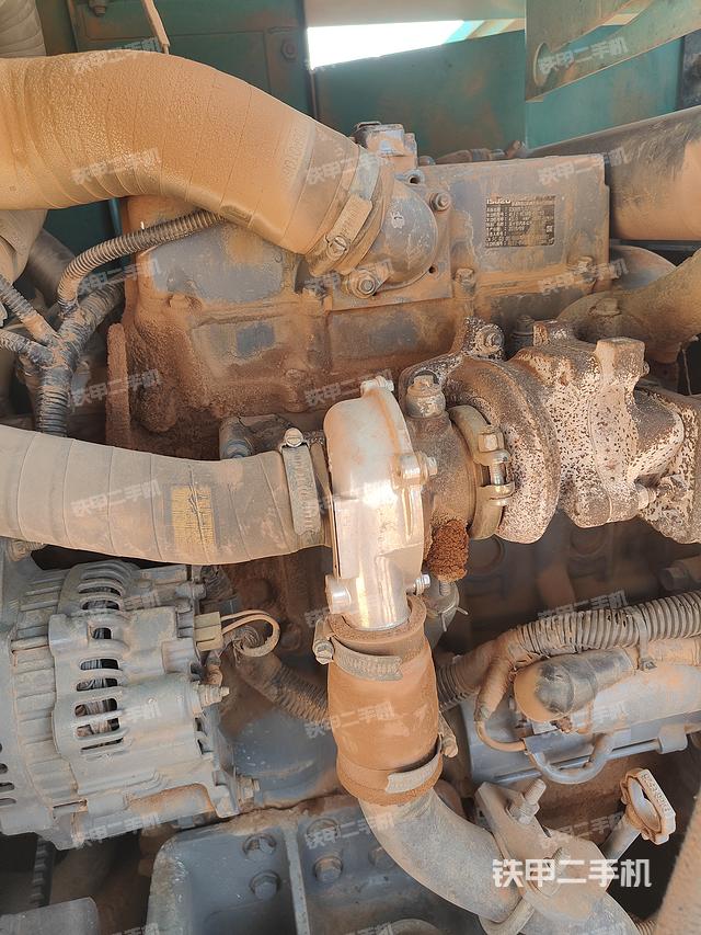 发动机整体俯视（整机外观）