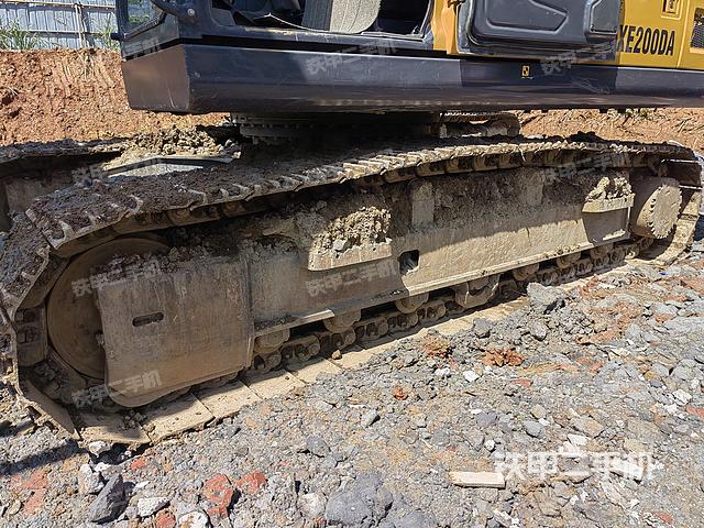 单侧履带整体（整机外观）