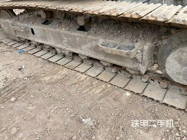 左侧履带整体 （行走机构）