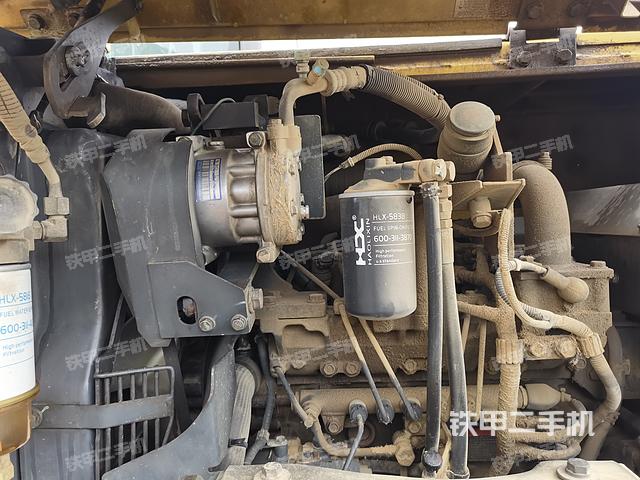 发动机整体俯视（整机外观）