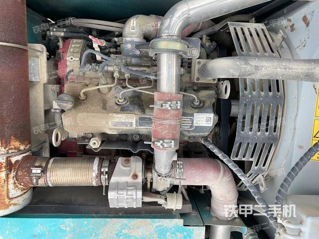 驾驶室顶部俯视（上车部件）