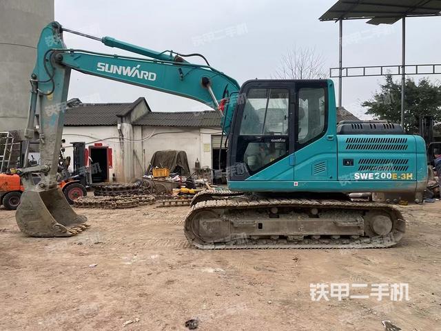 山河智能SWE135E-3H挖掘机