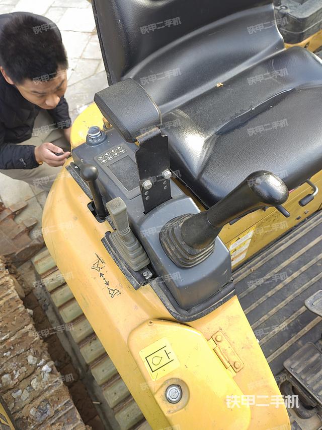 发动机整体俯视（整机外观）