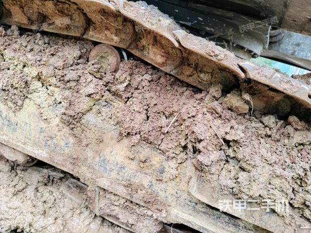 右侧行走马达盖板（行走机构）