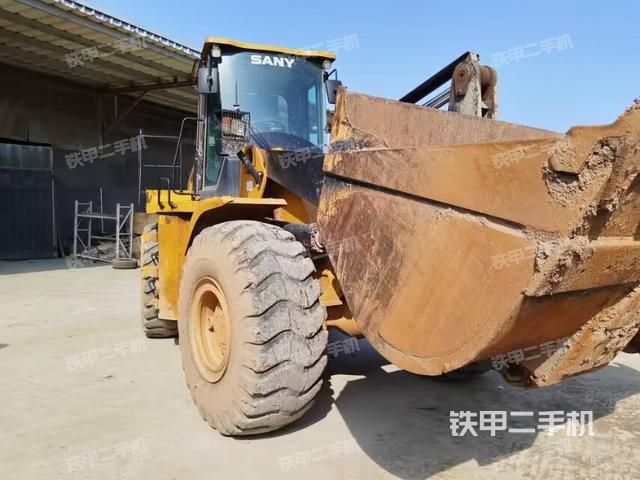 驾驶室工作台（整机外观及大件）