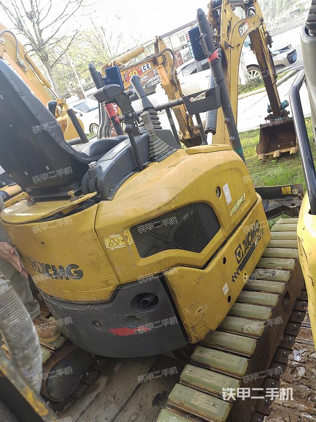 整机右后45°（整机外观）