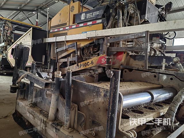 整机右后45°（设备外观及核心部件）