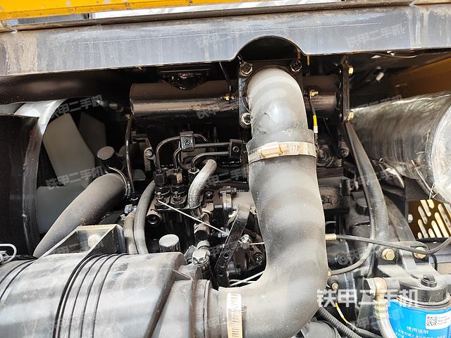 发动机整体俯视（整机外观）