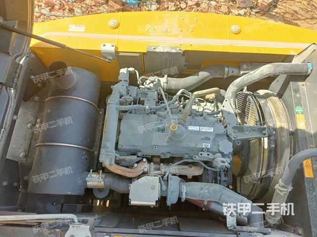 发动机整体俯视（整机外观）