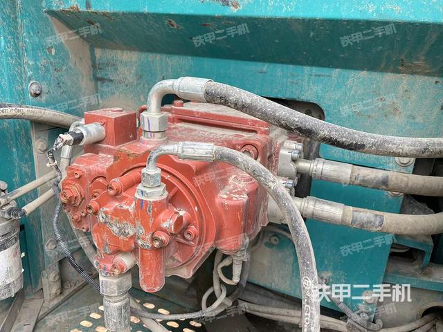 液压泵室（大件舱室）