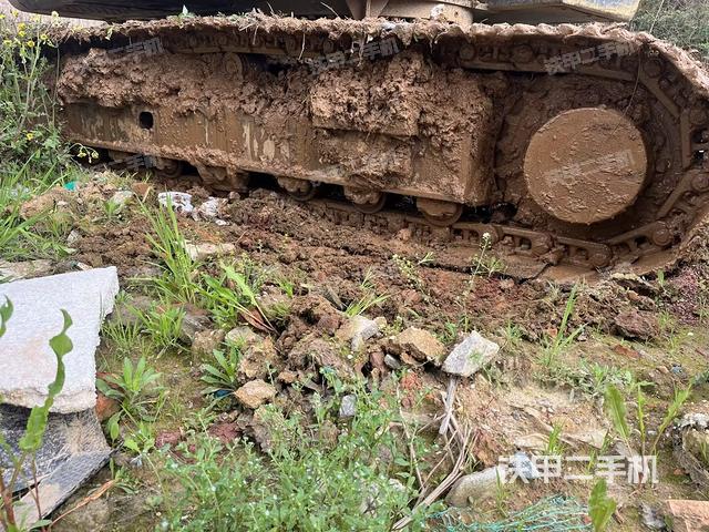 单侧履带整体（整机外观）