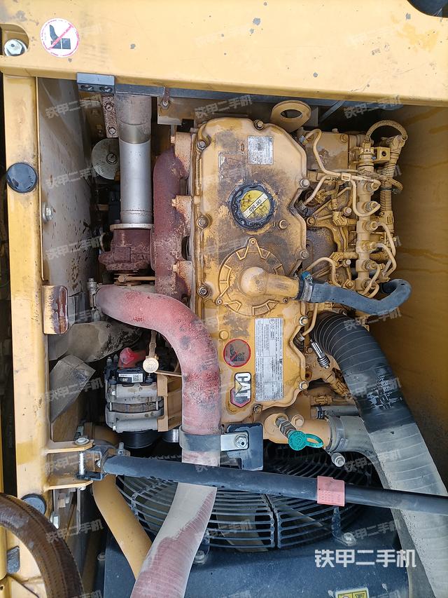 发动机整体俯视（整机外观）