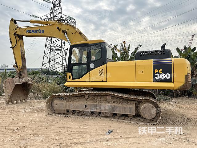 发动机整体俯视（整机外观）