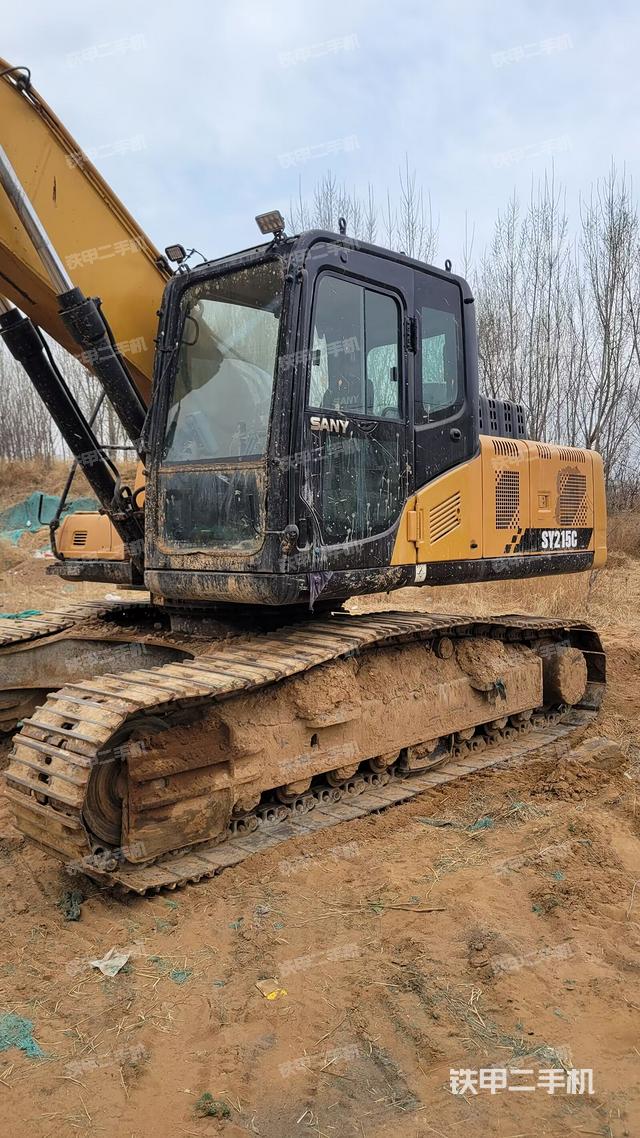 驾驶室整体（整机外观）