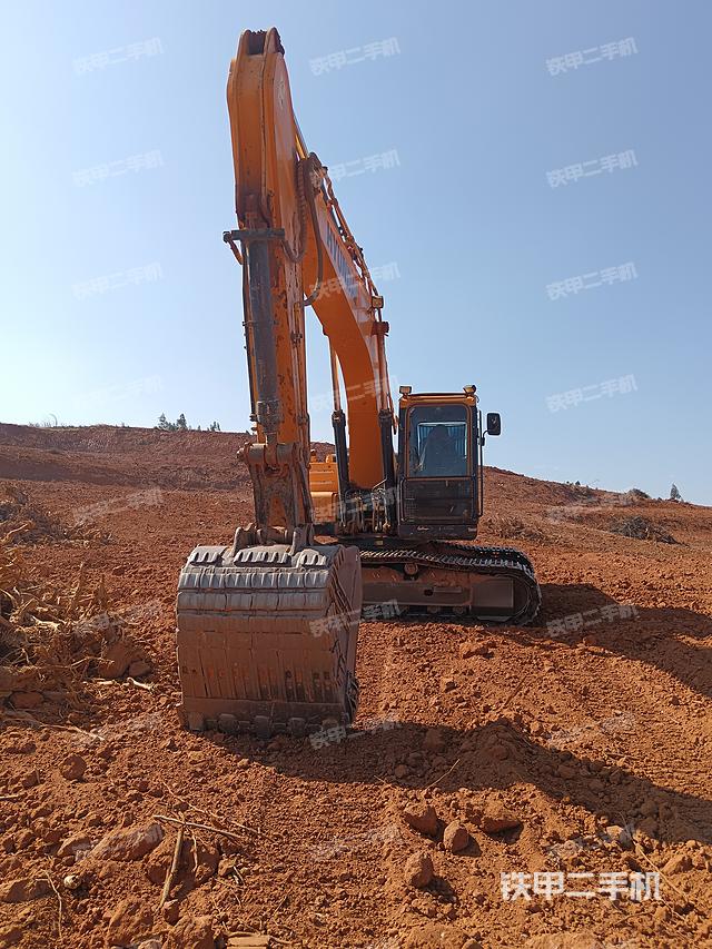 现代R215VS挖掘机